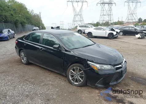 2017 Toyota Camry Se z USA, uszkodzony, nr VIN 4T1BF1FK7HU342566